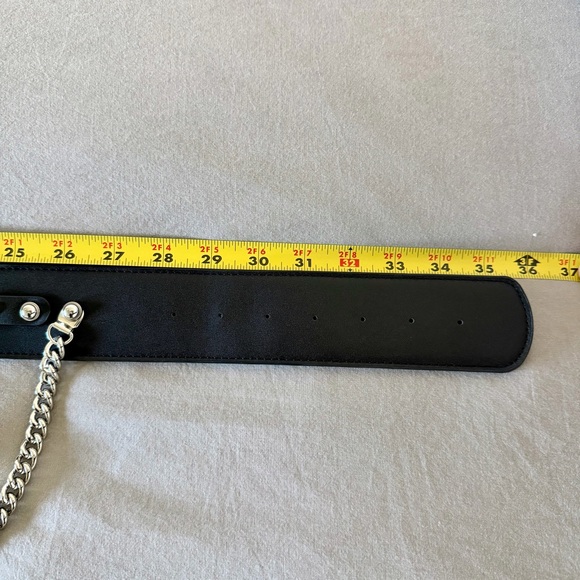 Killstar Punktured Belt Black Chain Skulls Womans Gothic Alternative S/M - Picture 4 of 6